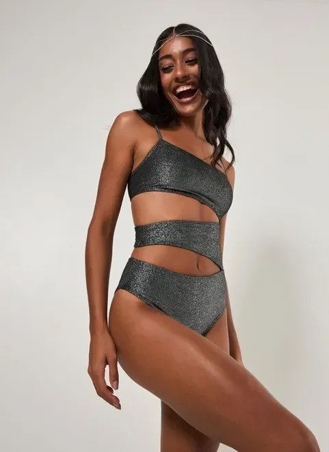 maiô brilhoso com recortes maiô brilhoso com recortes