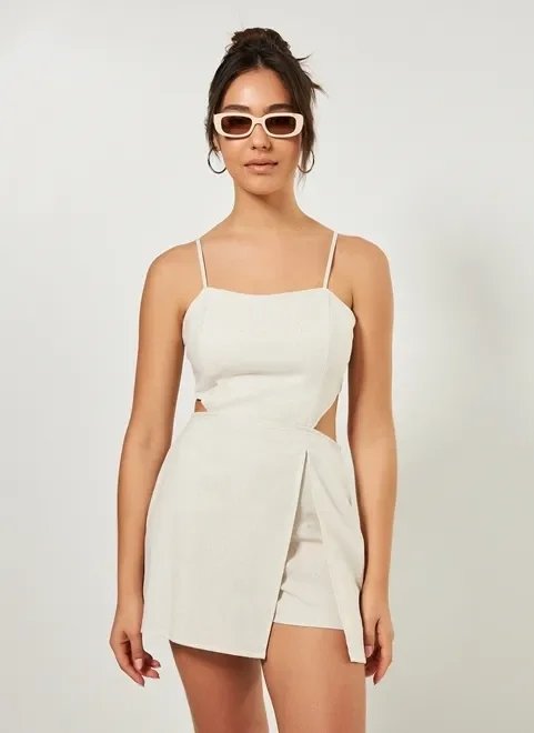 vestido macaquinho claro com linho vestido macaquinho claro com linho