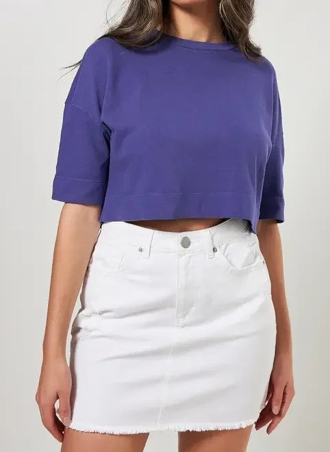 camiseta cropped em malha encorpada camiseta cropped em malha encorpada