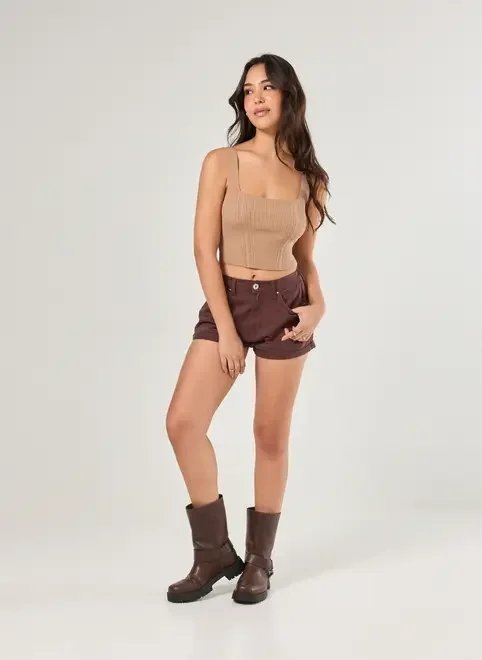cropped em tricô com decote reto cropped em tricô com decote reto
