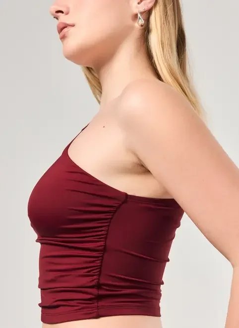 blusa ombro único em poliamida blusa ombro único em poliamida