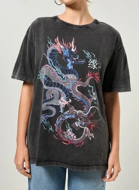 camiseta oversized estonada dragão camiseta oversized estonada dragão