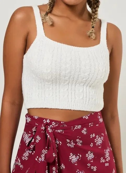 cropped em tricô branco cropped em tricô branco