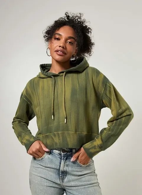 moletom cropped verde com pinceladas moletom cropped verde com pinceladas