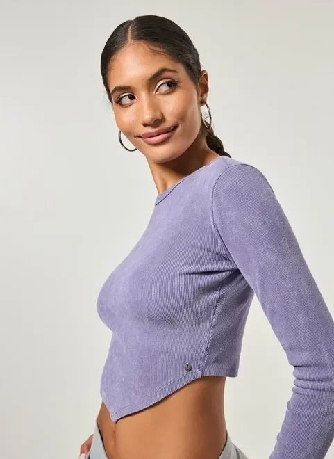 blusa manga longa ponta na barra roxa blusa manga longa ponta na barra roxa