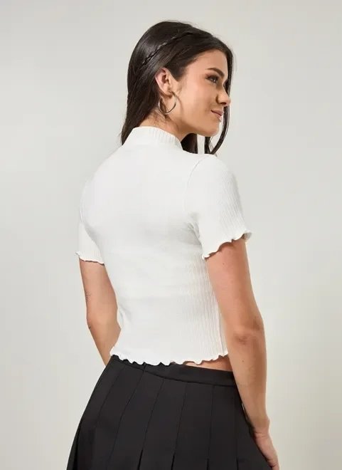 blusa mini tee em ribana com golinha blusa mini tee em ribana com golinha