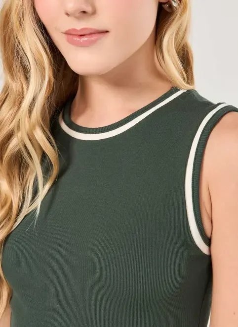 vestido tubinho detalhes contrastantes vestido tubinho detalhes contrastantes