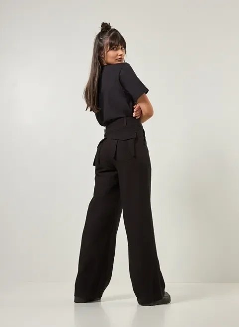 calça de alfaiataria wide leg preta calça de alfaiataria wide leg preta