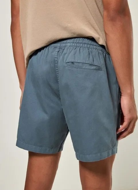 bermuda short em sarja azul bermuda short em sarja azul
