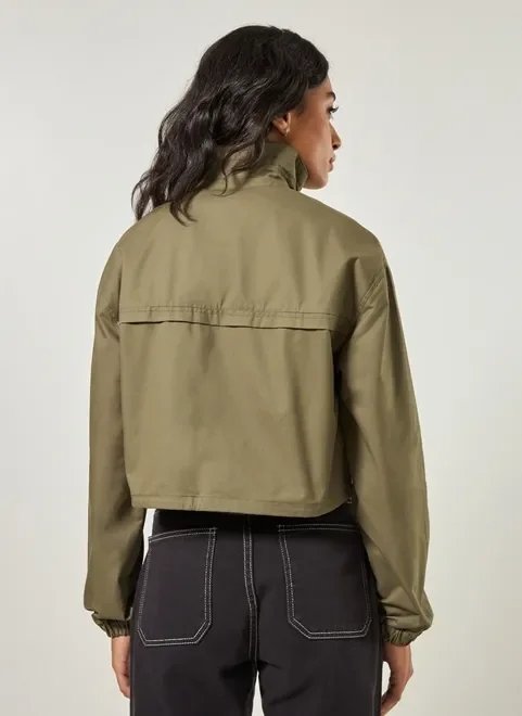 jaqueta parka em sarja verde militar jaqueta parka em sarja verde militar