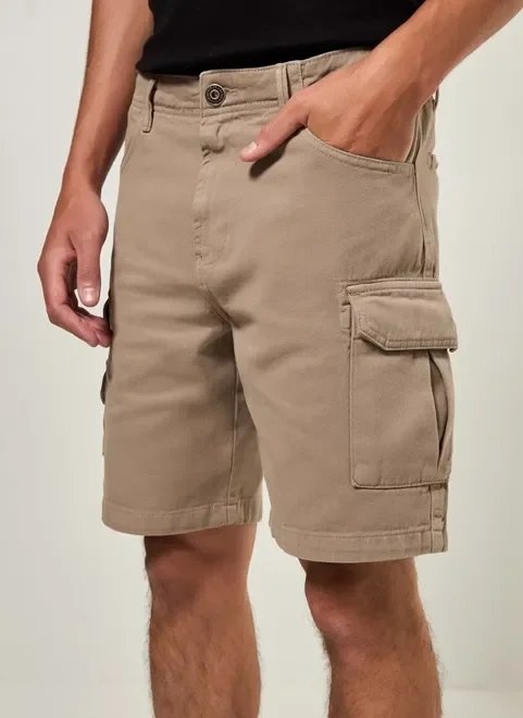 bermuda cargo em sarja marrom claro bermuda cargo em sarja marrom claro