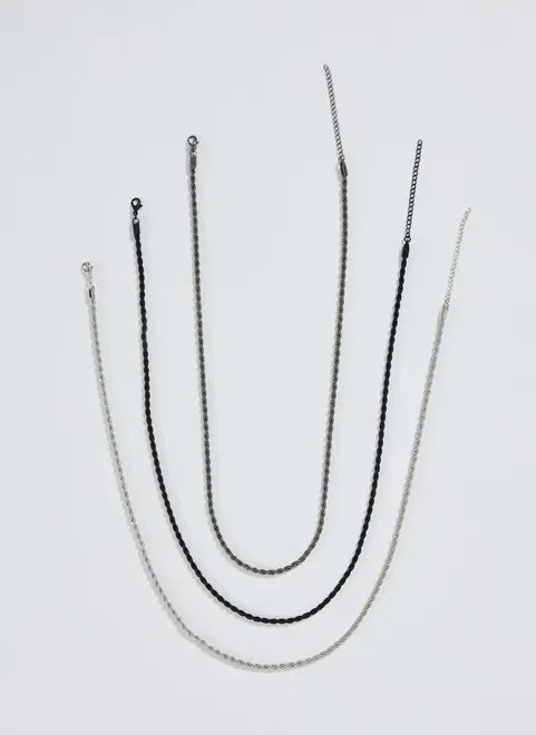 3 colares prateado e preto 3 colares prateado e preto