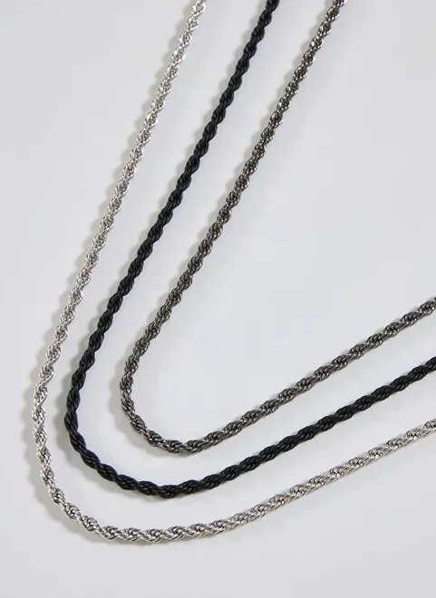3 colares prateado e preto 3 colares prateado e preto