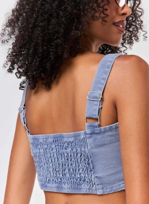 cropped cargo em sarja azul cropped cargo em sarja azul