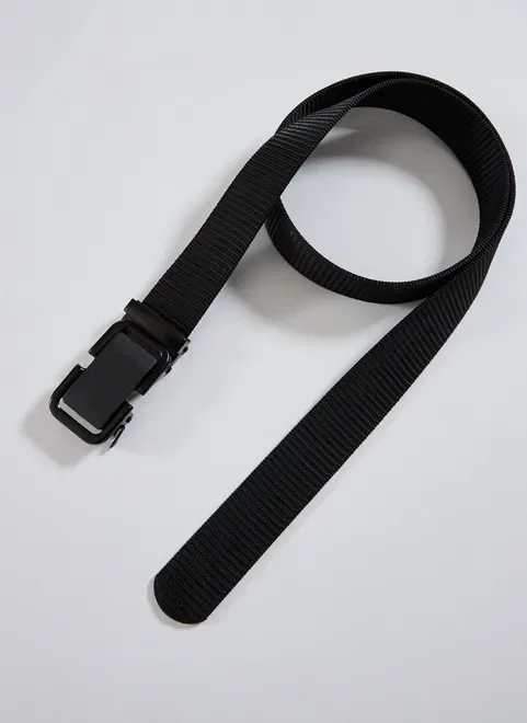 cinto preto com fivela regulável cinto preto com fivela regulável