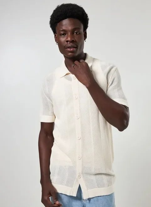 camisa em tricô off-white camisa em tricô off-white