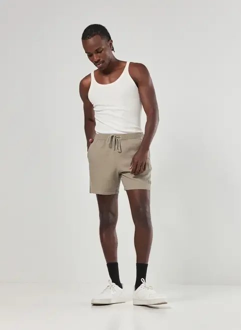 bermuda de tecido texturizado bermuda de tecido texturizado