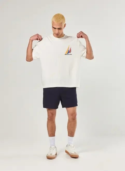 bermuda de tecido texturizado bermuda de tecido texturizado