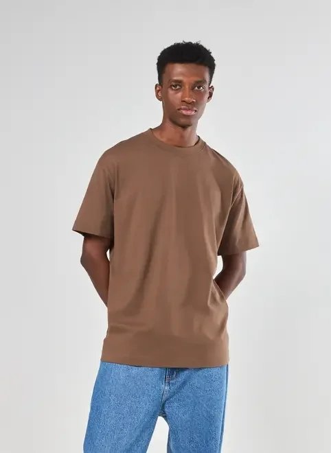 camiseta relaxed de manga curta camiseta relaxed de manga curta