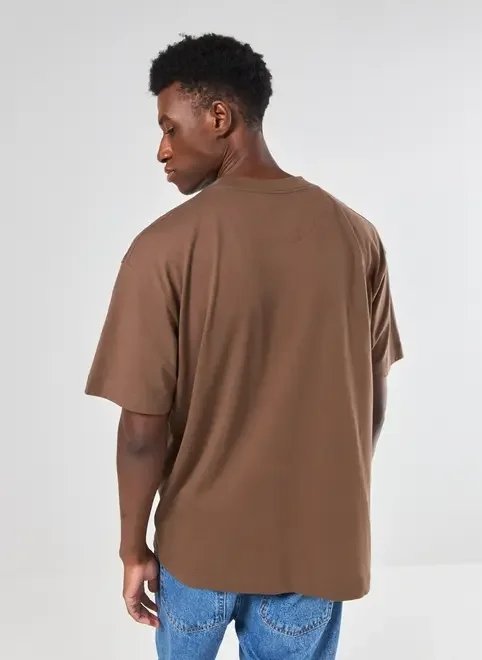 camiseta relaxed de manga curta camiseta relaxed de manga curta