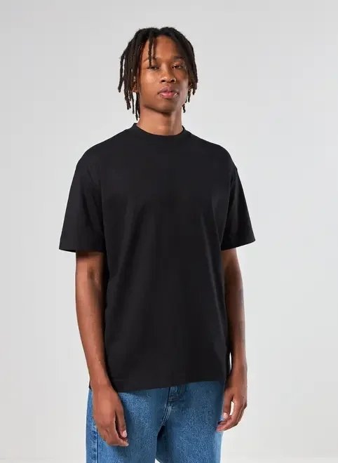 camiseta relaxed de manga curta camiseta relaxed de manga curta