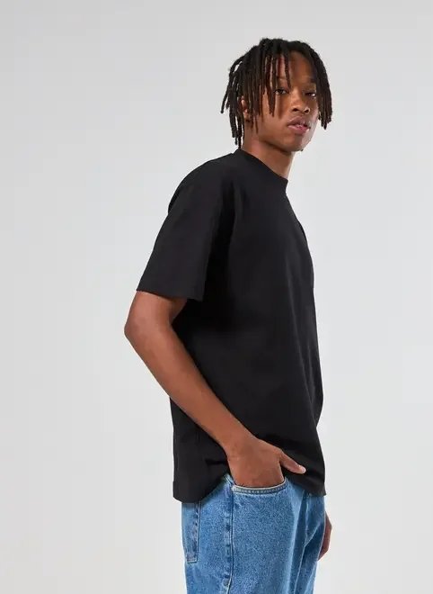 camiseta relaxed de manga curta camiseta relaxed de manga curta