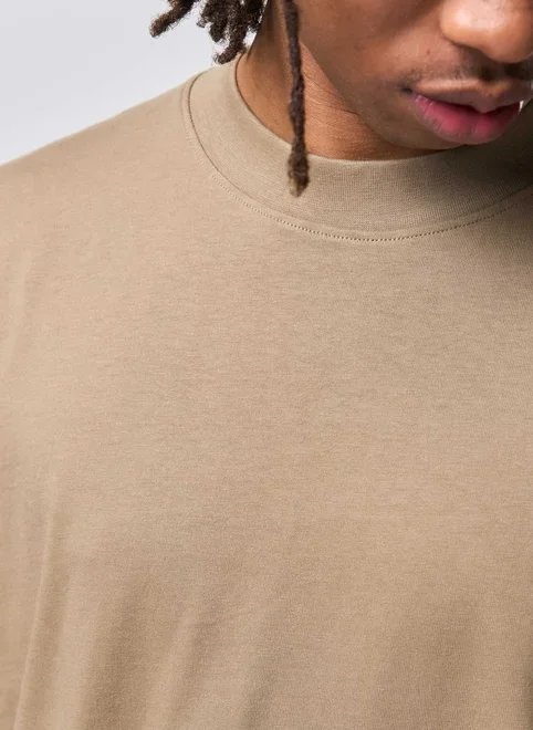 camiseta relaxed de manga curta camiseta relaxed de manga curta