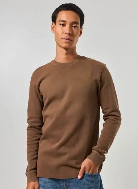 camiseta manga longa estonada camiseta manga longa estonada