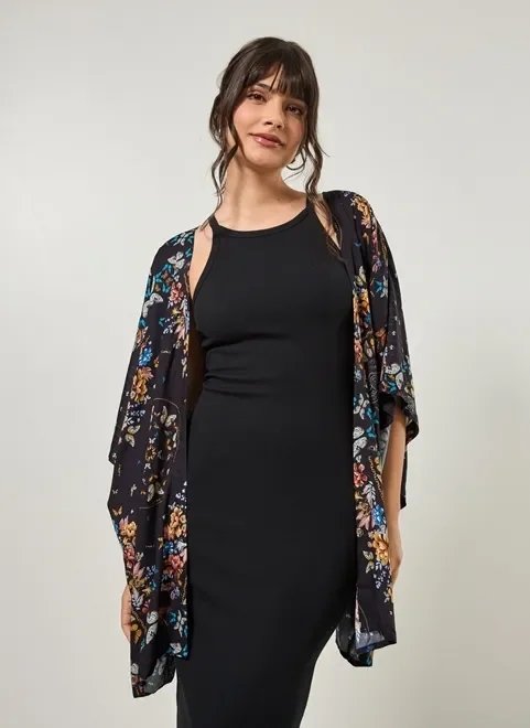 kimono preto estampado com borboletas kimono preto estampado com borboletas