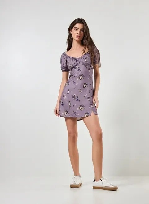 vestido romântico roxo com flores vestido romântico roxo com flores