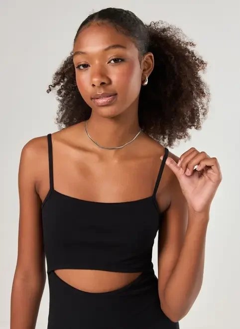 vestido tubinho midi com abertura vestido tubinho midi com abertura