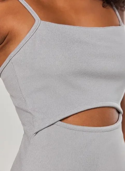 vestido tubinho midi com abertura vestido tubinho midi com abertura