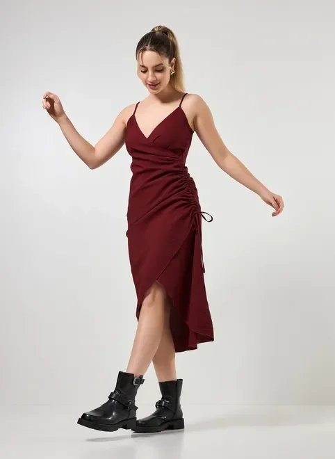 vestido midi transpassado vinho vestido midi transpassado vinho