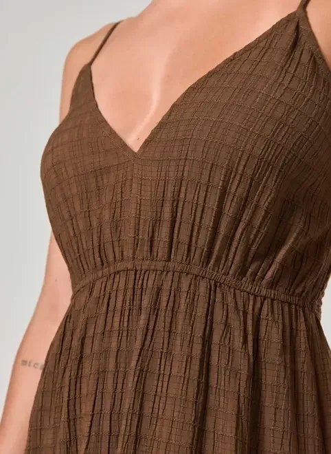 vestido longo marrom texturizado vestido longo marrom texturizado