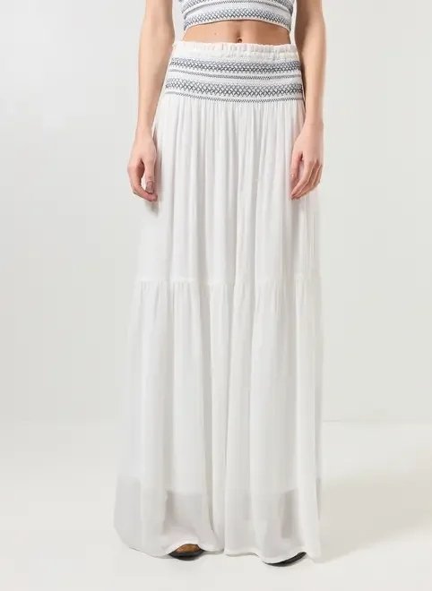 saia longa off-white com bordado saia longa off-white com bordado