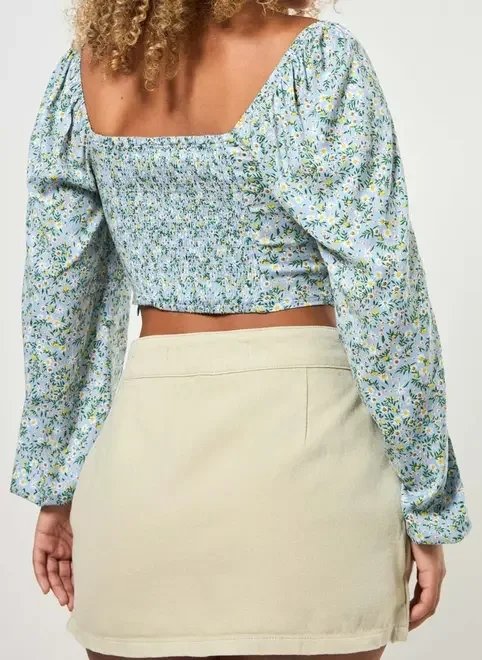 cropped florido manga longa bufante cropped florido manga longa bufante