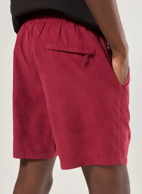 bermuda em tecido estonado bermuda em tecido estonado