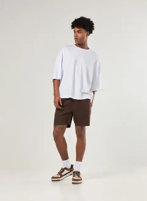 bermuda em tecido estonado bermuda em tecido estonado