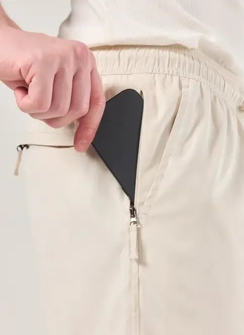 bermuda em tecido estonado bermuda em tecido estonado