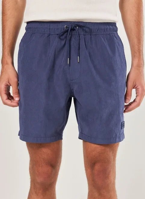 bermuda em tecido estonado bermuda em tecido estonado