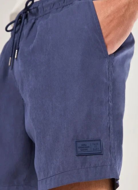 bermuda em tecido estonado bermuda em tecido estonado