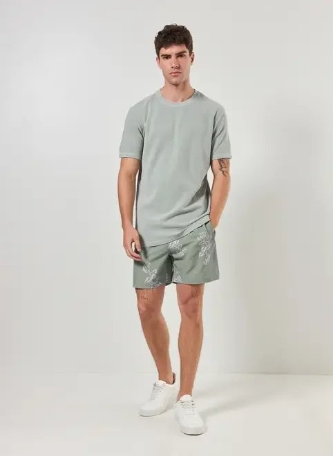 bermuda banho estampa folhas bermuda banho estampa folhas