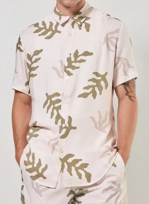 camisa manga curta estampa algas camisa manga curta estampa algas
