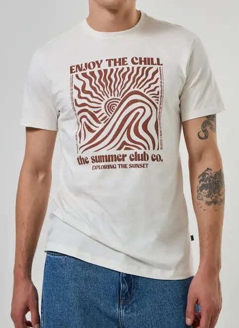 camiseta off-white estampa vermelha camiseta off-white estampa vermelha