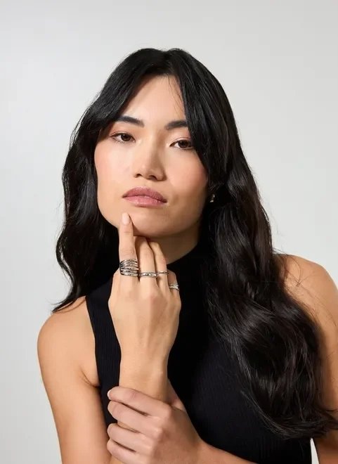 conjunto com 5 anéis prateados conjunto com 5 anéis prateados