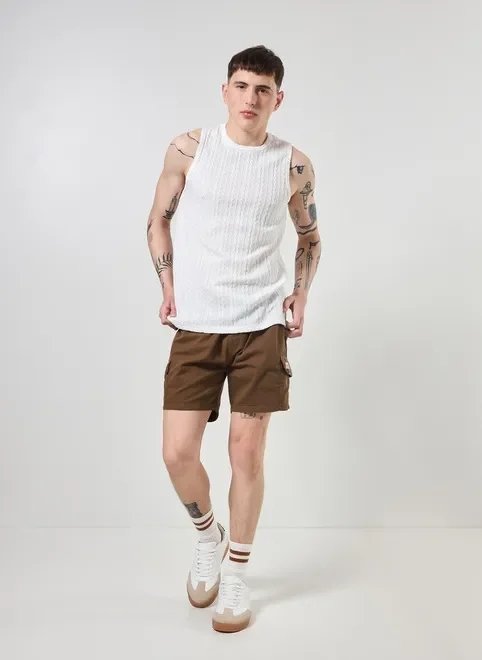 regata em tricô off-white regata em tricô off-white