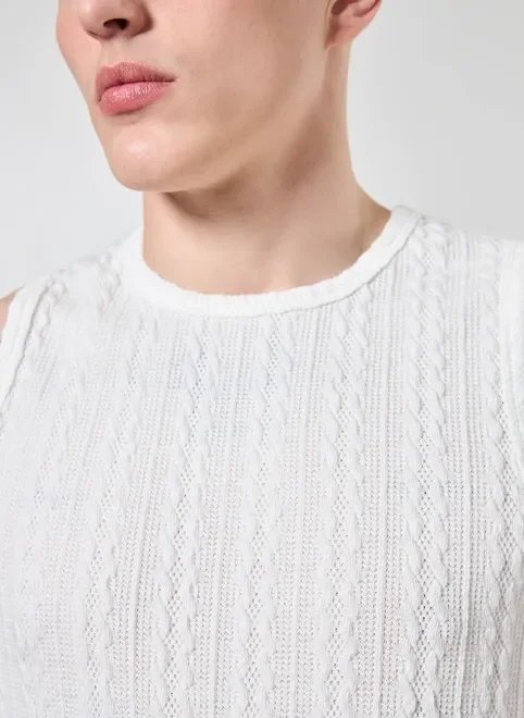 regata em tricô off-white regata em tricô off-white