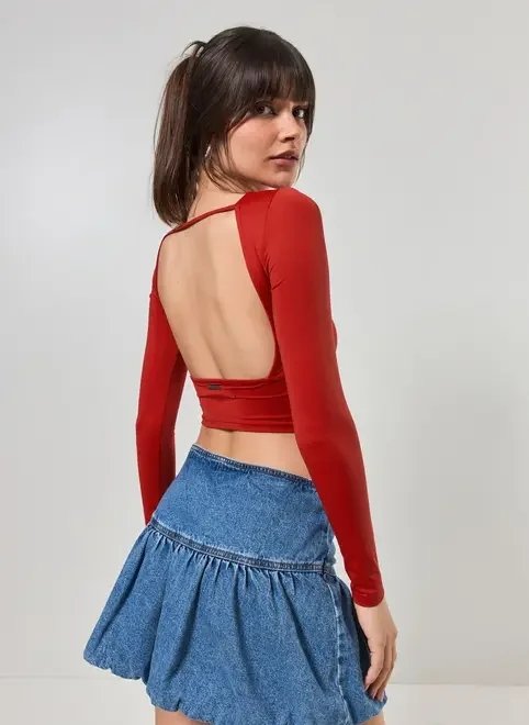 blusa manga longa costas abertas poliamida blusa manga longa costas abertas poliamida