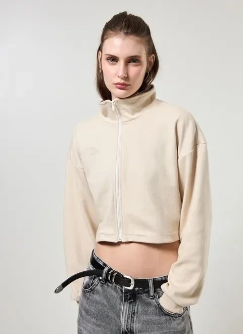 casaco de moletom creme bordado casaco de moletom creme bordado