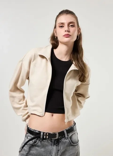 casaco de moletom creme bordado casaco de moletom creme bordado